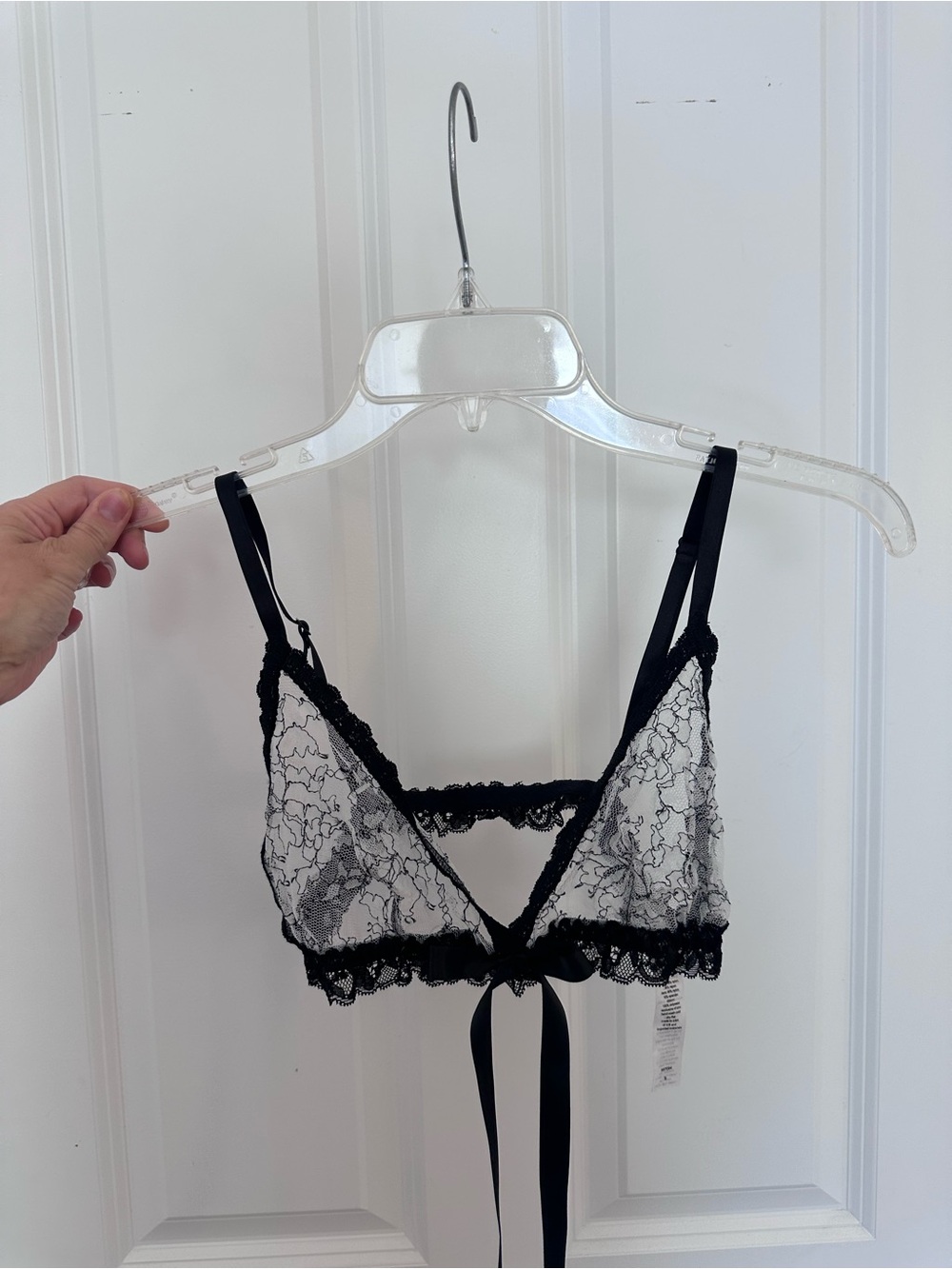 Hanky Panky Black Lace Bralette with Tie Back